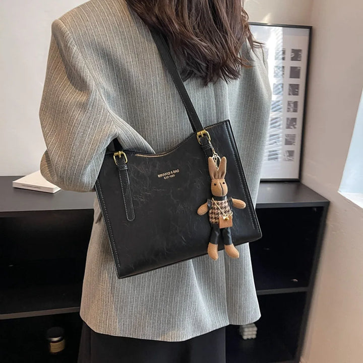 Lena | Vintage Vegan Leather Shoulder Bag